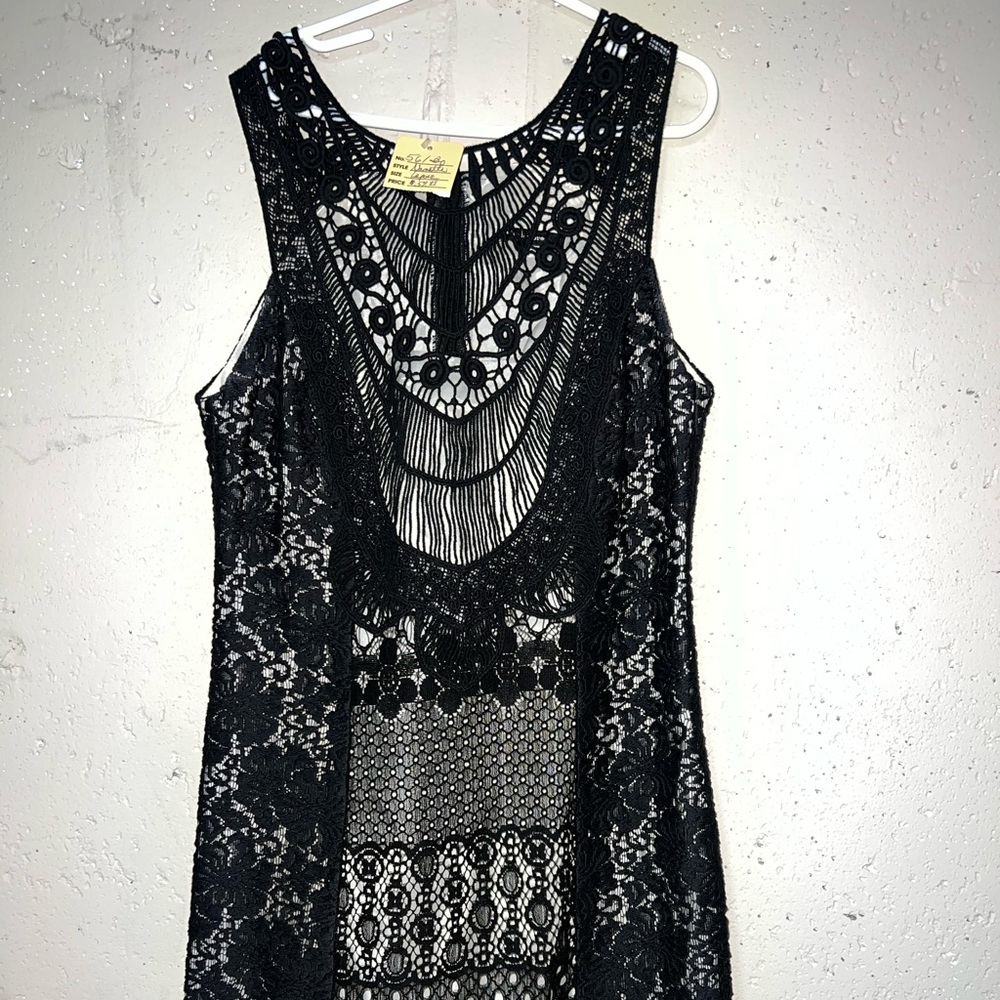 Women’s dress size 0